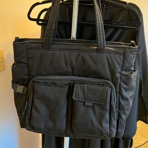 Vera Bradley utility tote